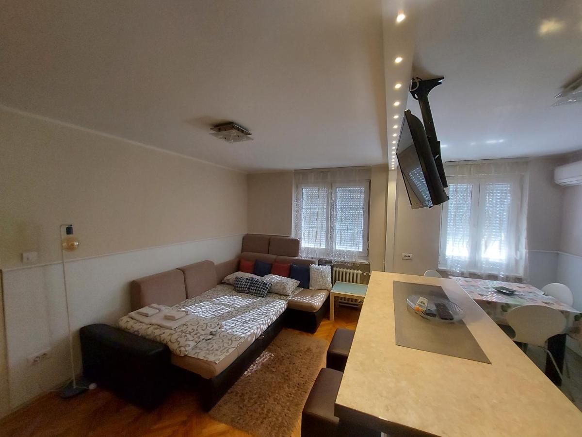 Central Apartment With Garage Novi Sad Exterior foto